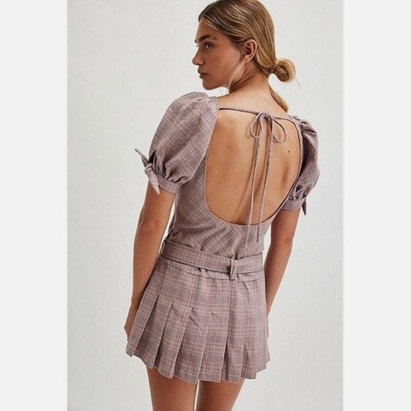Free People Sevi Plaid Mini Dress Puff Sleeve Grey and Pink Combo Size L NWOT - Picture 2 of 10